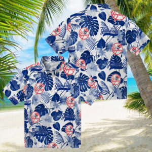 Women’s New York Yankees Tropical Plants Hawaiian Shirt   Navy Floral Vacation Style