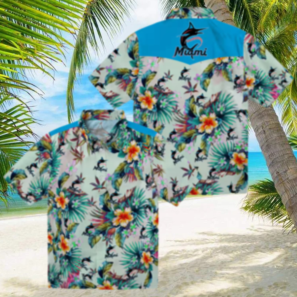 Women’s Miami Marlins Floral Hawaiian Shirt Green Foliage Game Day Look Women’s Miami Marlins Floral Hawaiian Shirt Green Foliage Game Day Look