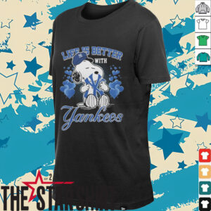 Life Is Better With Snoopy X New York Yankees T...