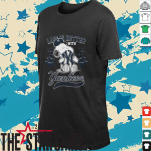 Snoopy Life Is Better With New York Yankees Heart 2025...